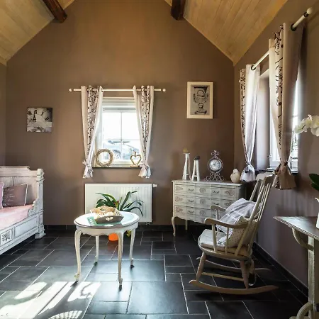 펜션 Tasteful Holiday In Vodel E With Sauna Doische