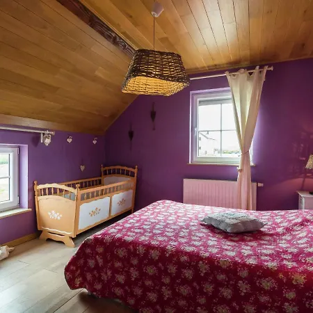 Tasteful Holiday In Vodel E With Sauna 펜션