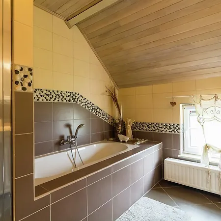 Tasteful Holiday In Vodel E With Sauna