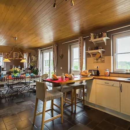Tasteful Holiday In Vodel E With Sauna 펜션